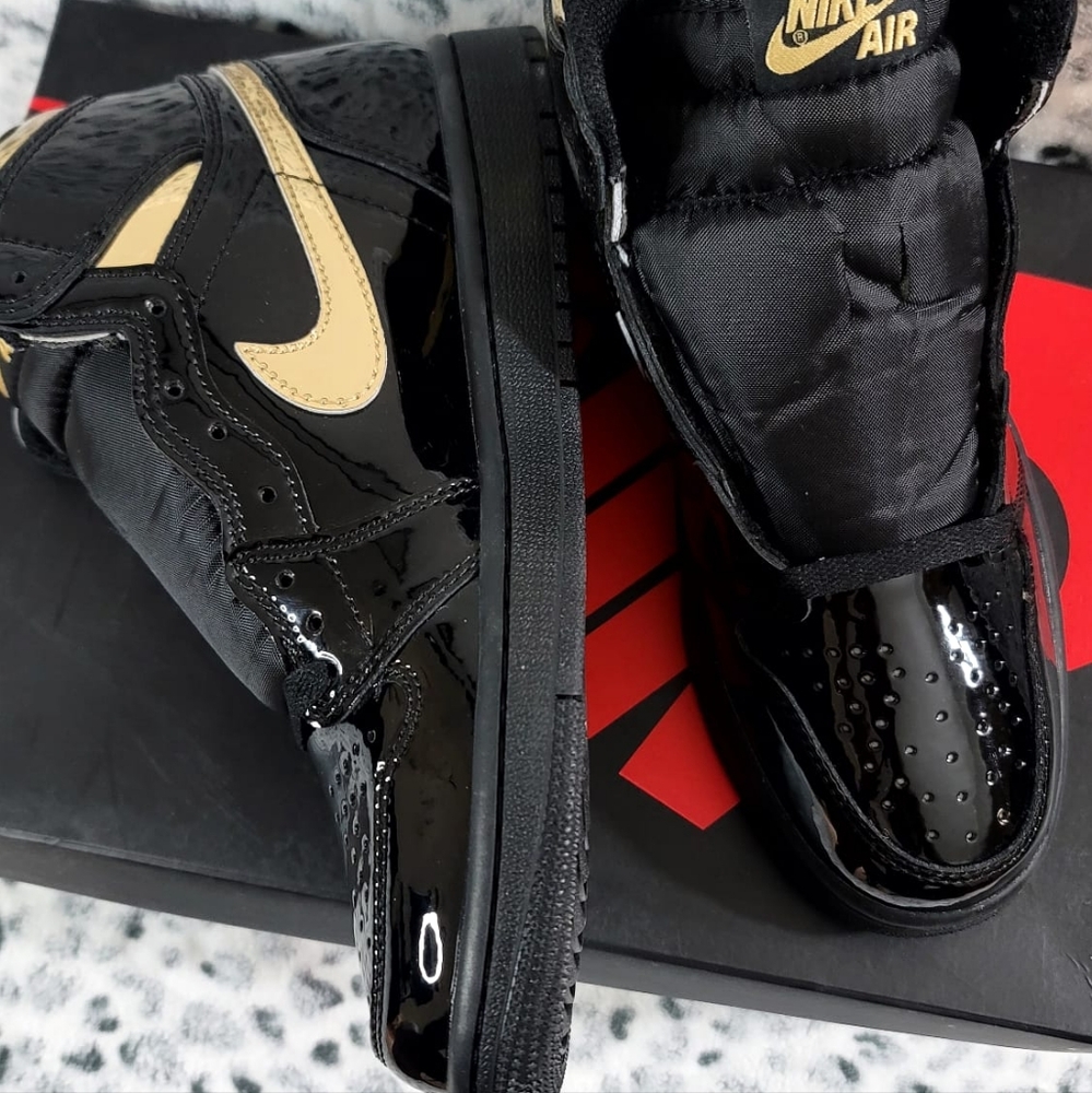 Jordan 1 metalic